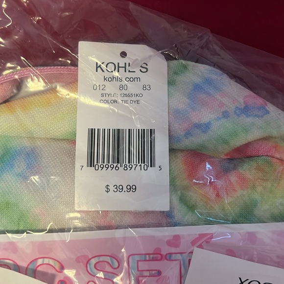 Kids 6 piece tie dye backpack set - Picture 4 of 5